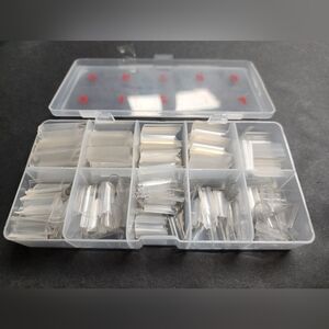 Nail Kit Press On Nails with Clesr Case Different Sizes New 625